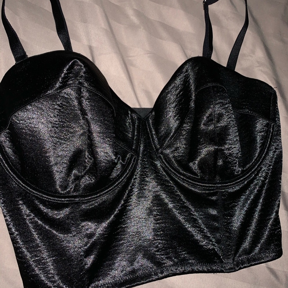 34 DD Victoria Secret Bustier